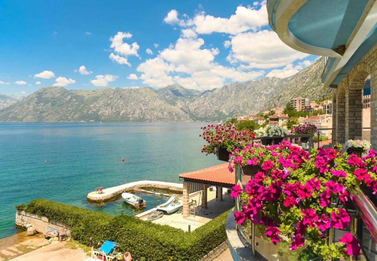 Sun Rays Apartment Kotor Luaran gambar
