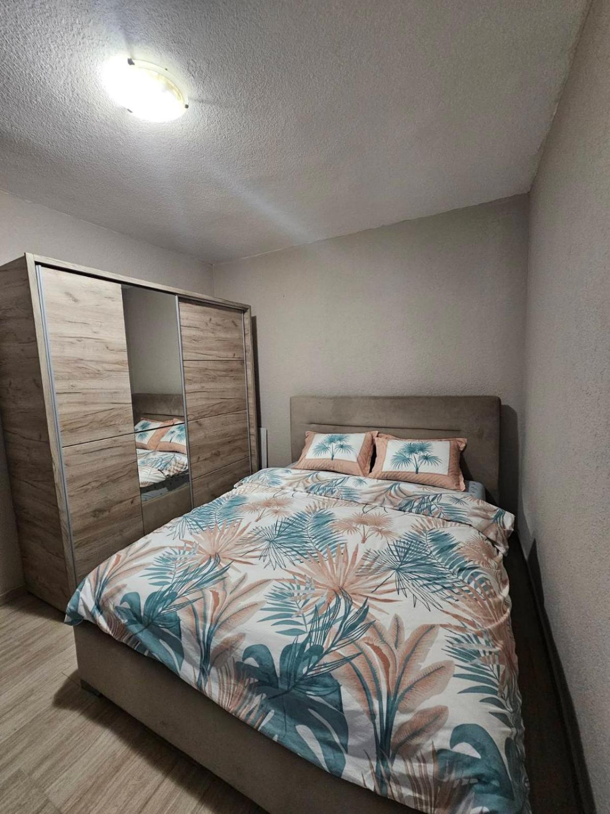 Sun Rays Apartment Kotor Luaran gambar